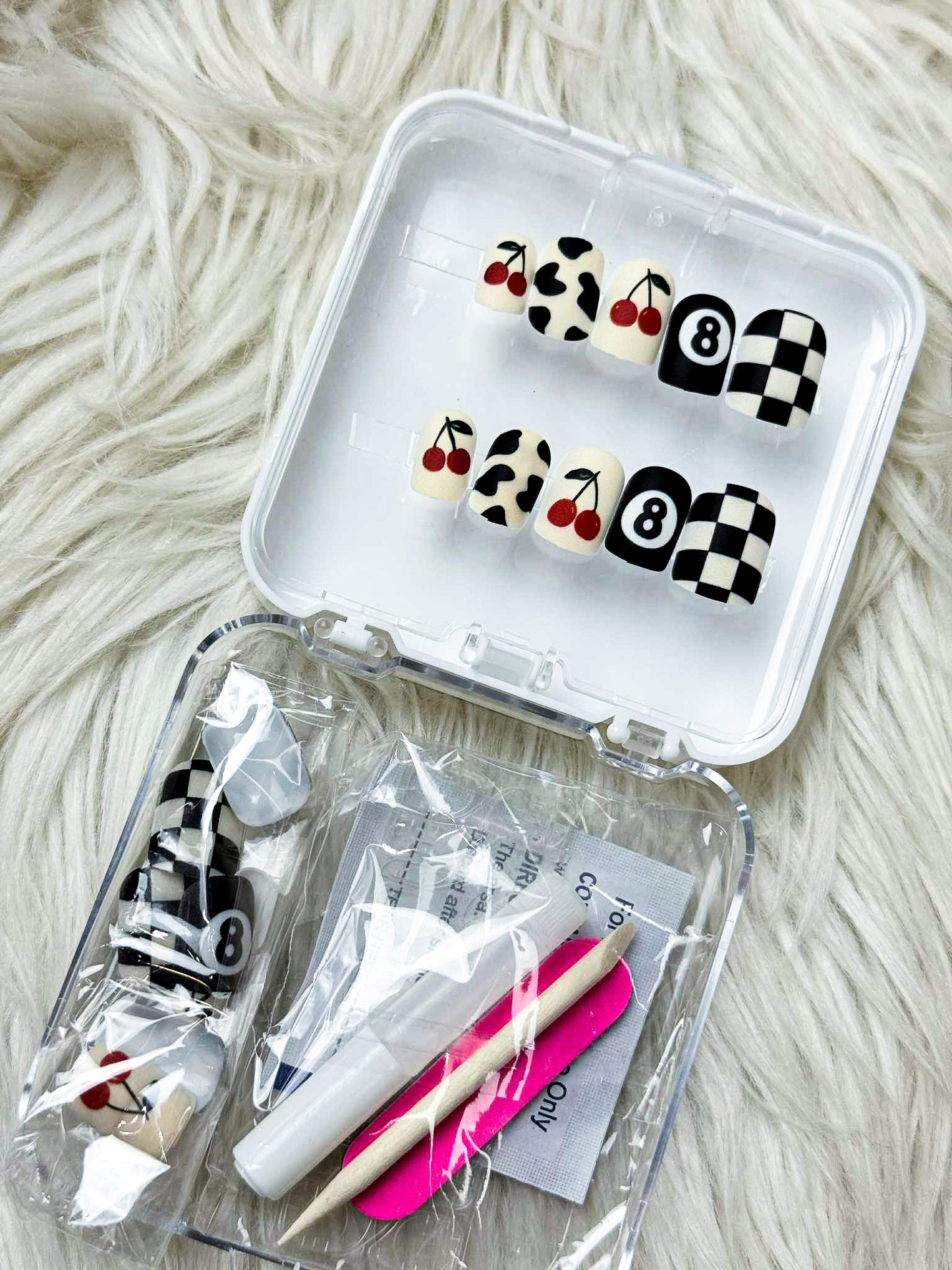 Checkered 8 Ball Glue/Press On Nails (5 Sets)
