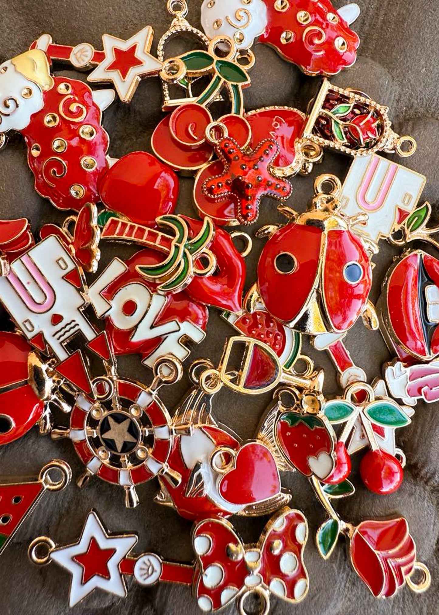 RED Assorted Charms - Pack of 10 charms Sorrel South