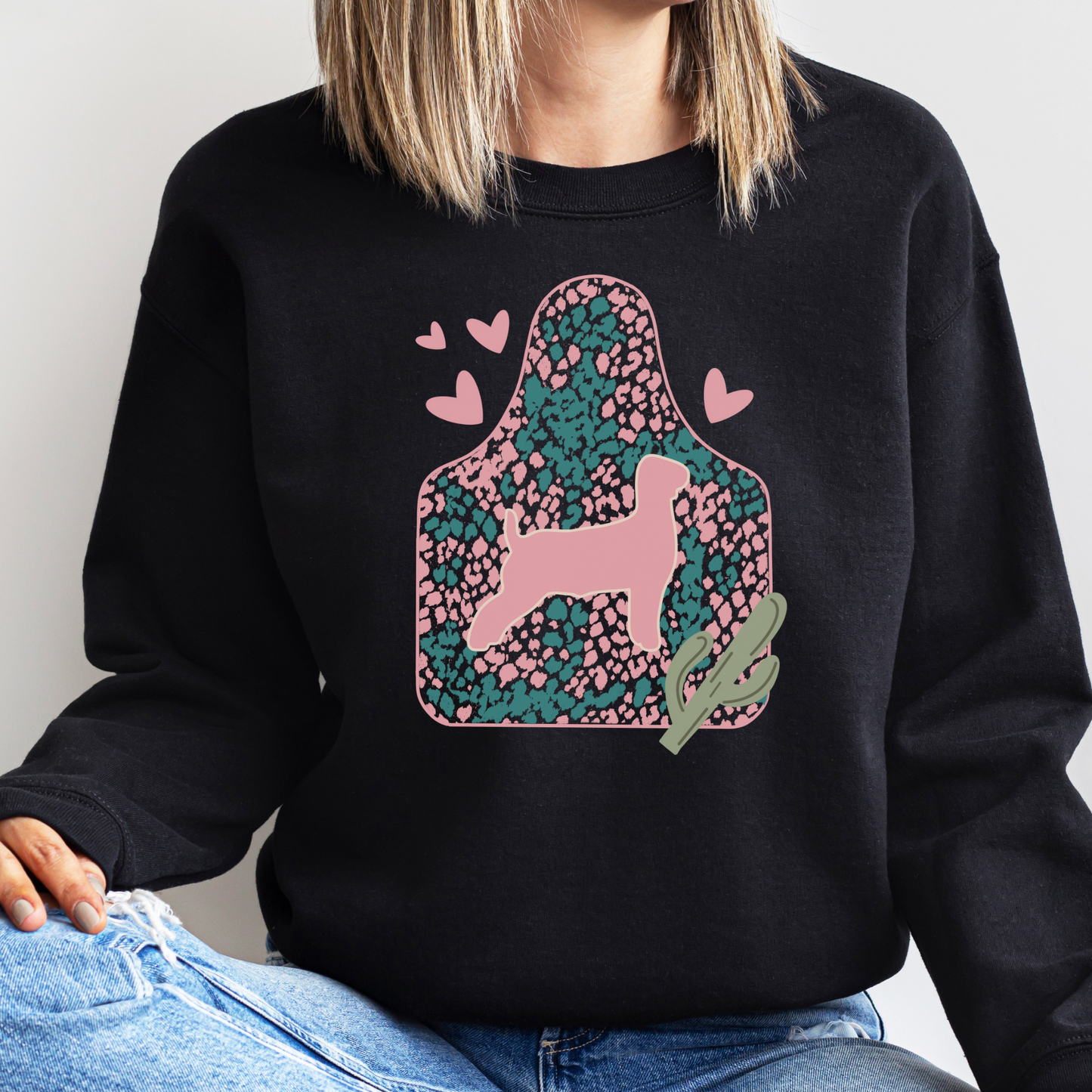 Sweetheart Ear Tag Show Goat PNG Design PNG Western Design Sorrel South