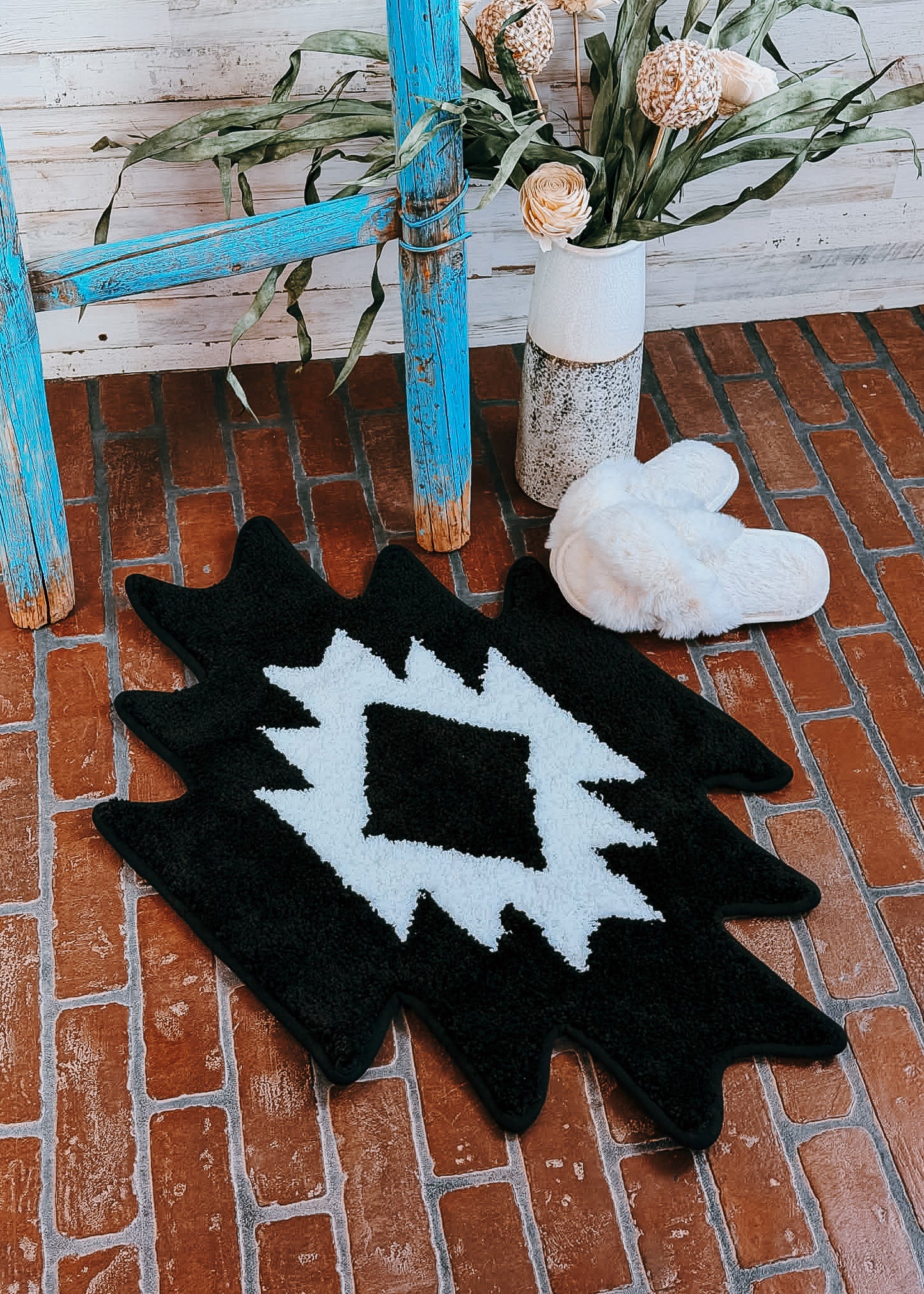 Black & White Aztec Bath Mat (Pack of 3) bath mat Sorrel South