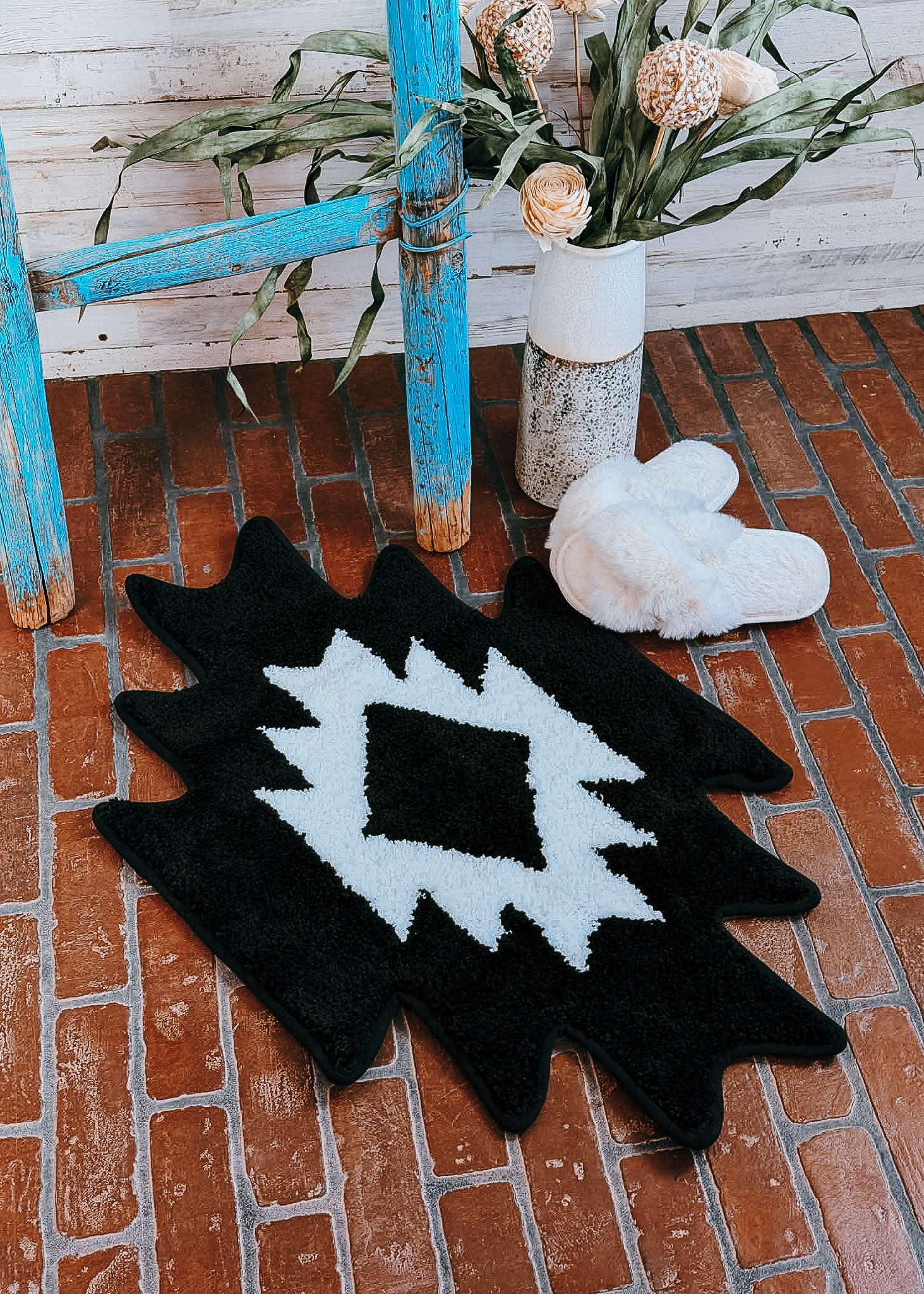 Black & White Aztec Bath Mat (Pack of 3) bath mat Sorrel South