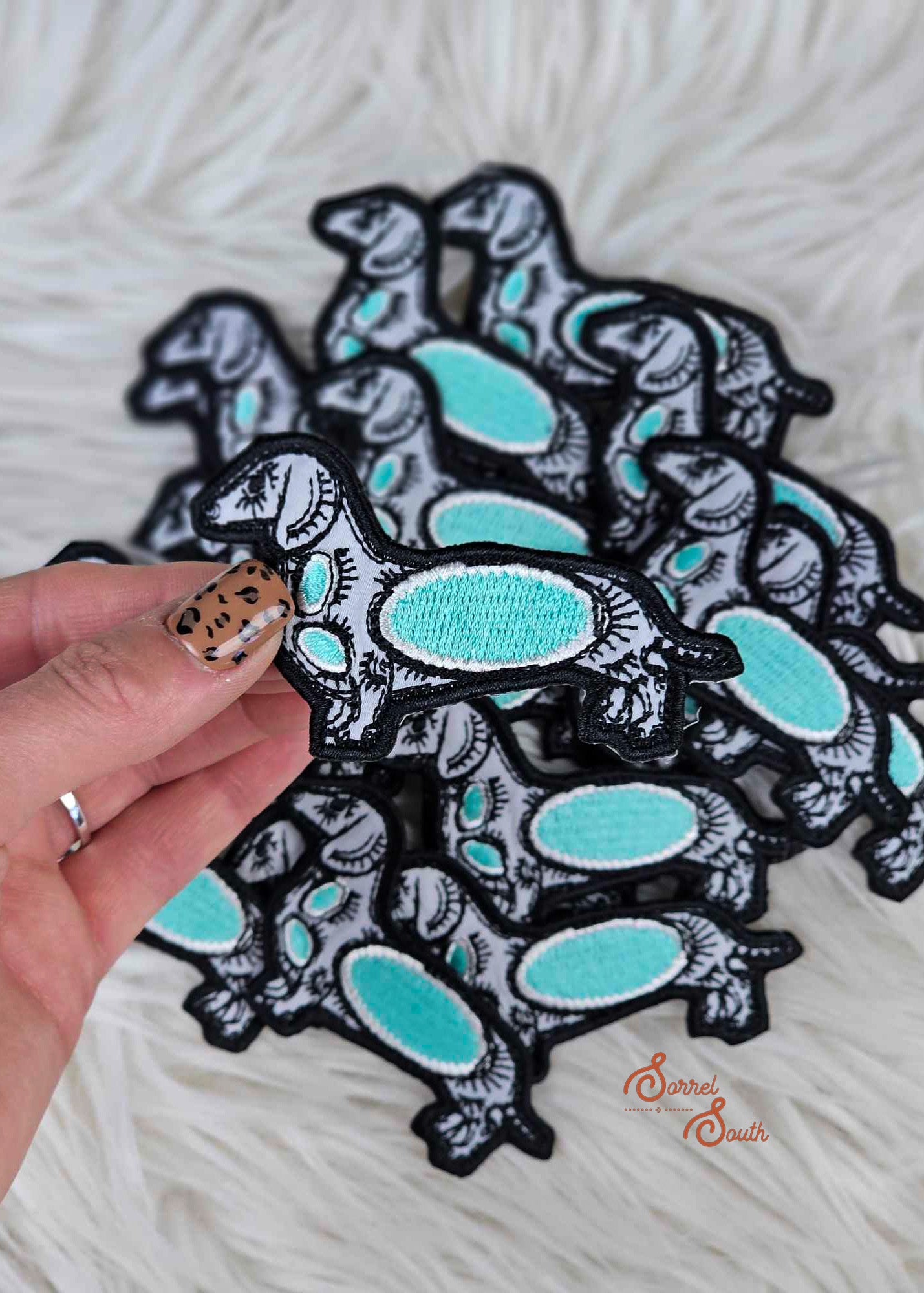 Dachshund Turquoise Stone Patch, wholesle iron on patch